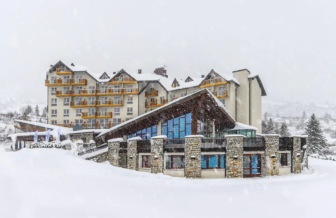 Hotel Piandineve-1