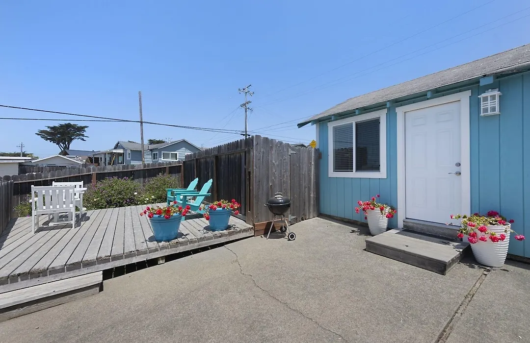 Bodega Harbor Inn-1