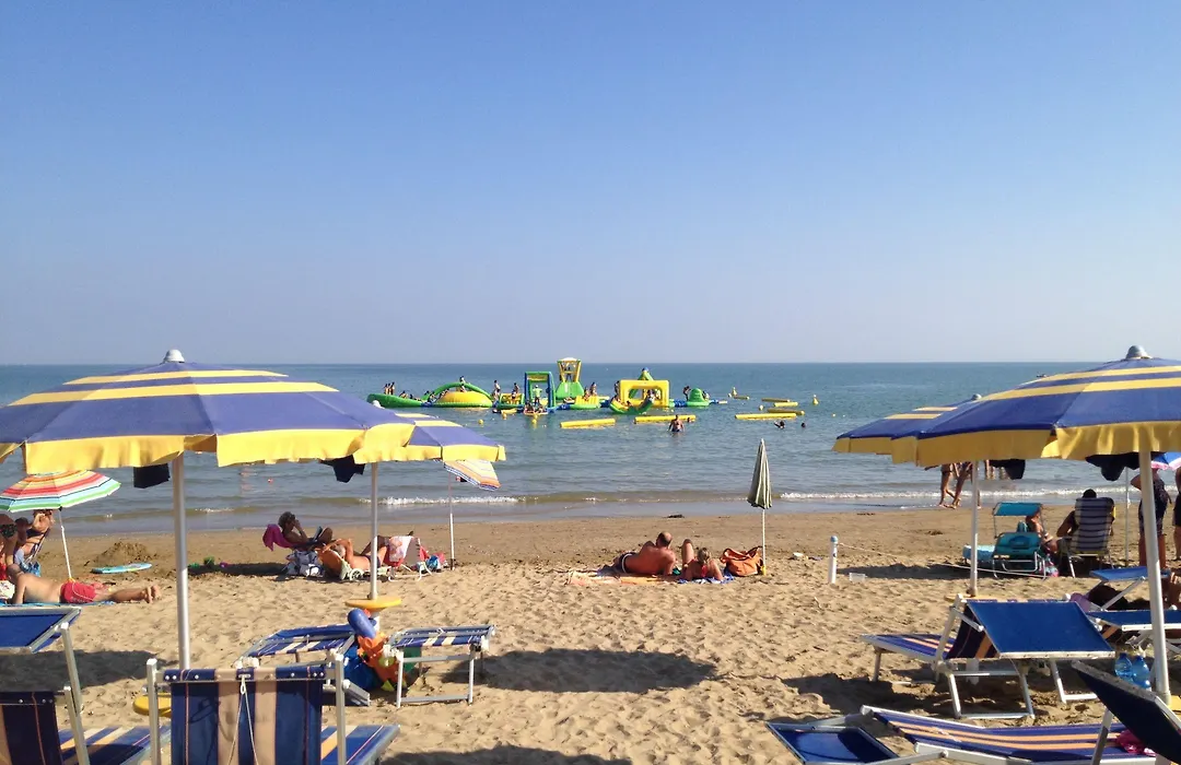 Camping Village Malibu Beach-1