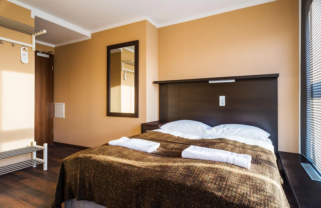 Apple City Hotel-1