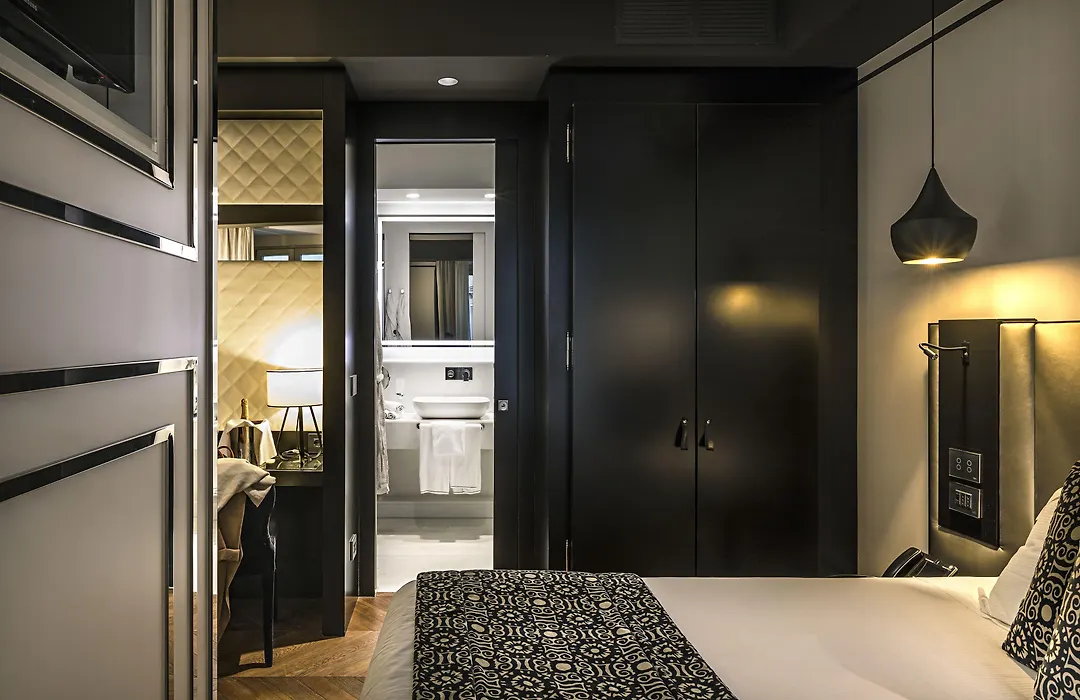 Corso 281 Luxury Suites-1