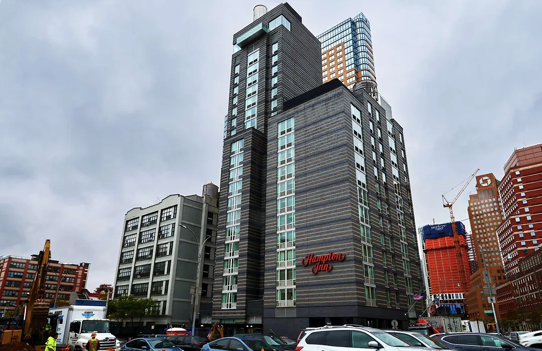 Hampton Inn Brooklyn Downtown-1