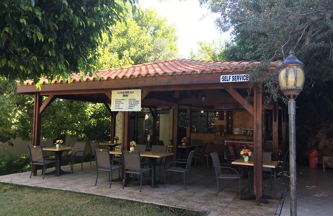 Kotzias Beach Apartments-1