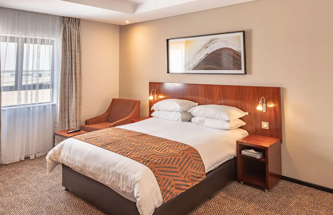 City Lodge Hotel At Or Tambo International Airport-1