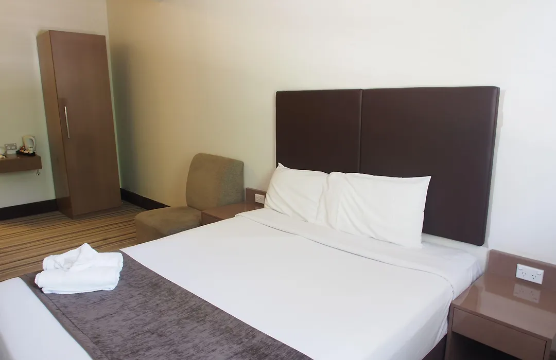 Southern Cross Hotel-1
