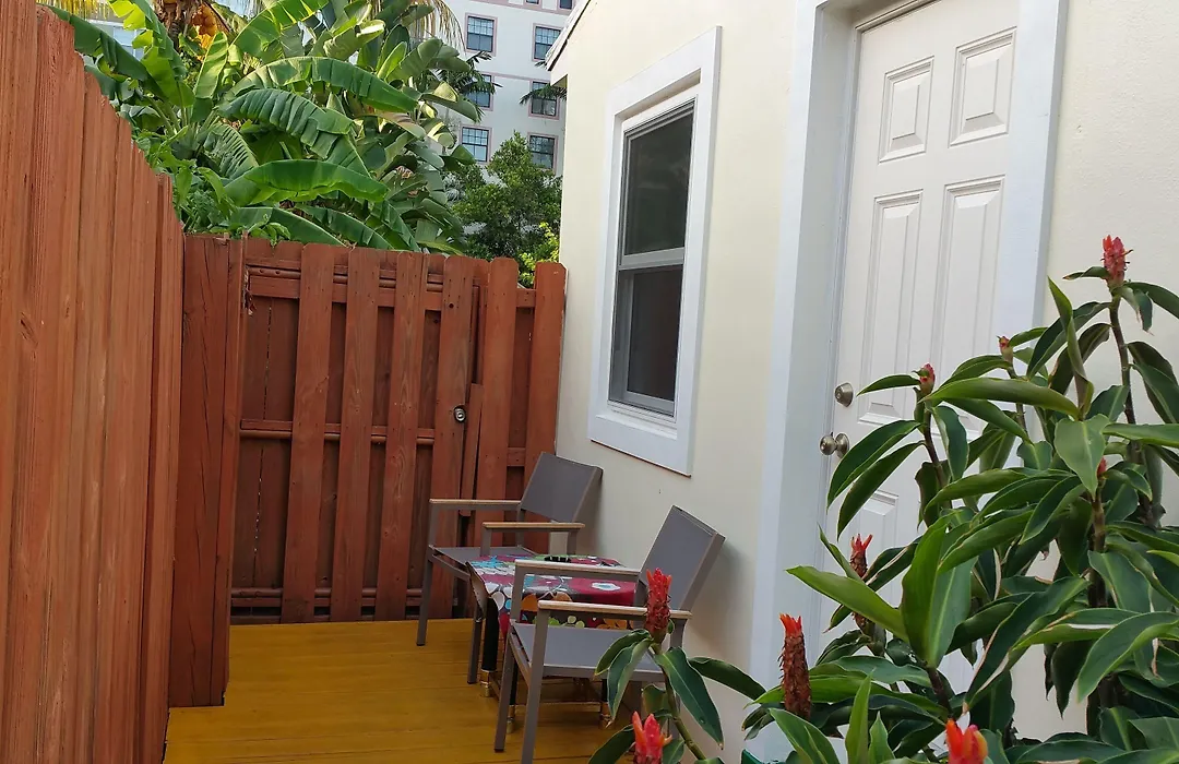 Downtown Hollywood Boutique Hotel (Adults Only)-1
