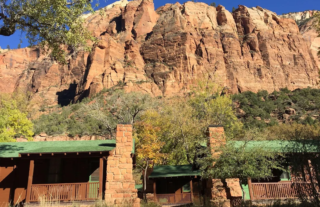 Zion Lodge-1