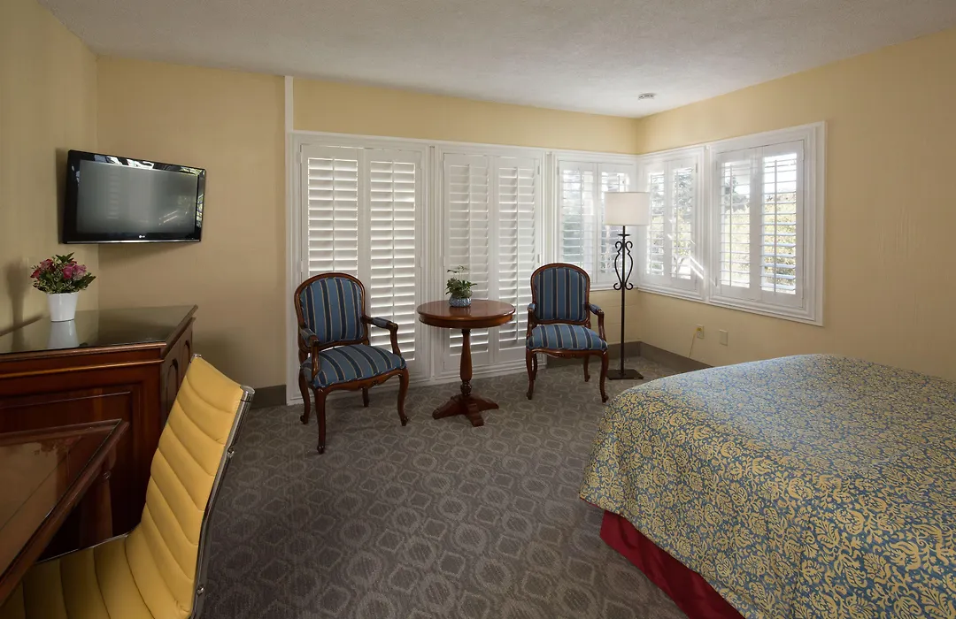 Normandy Inn-1