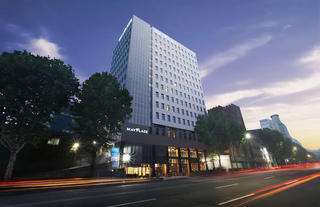 Mayplace Hotel-1