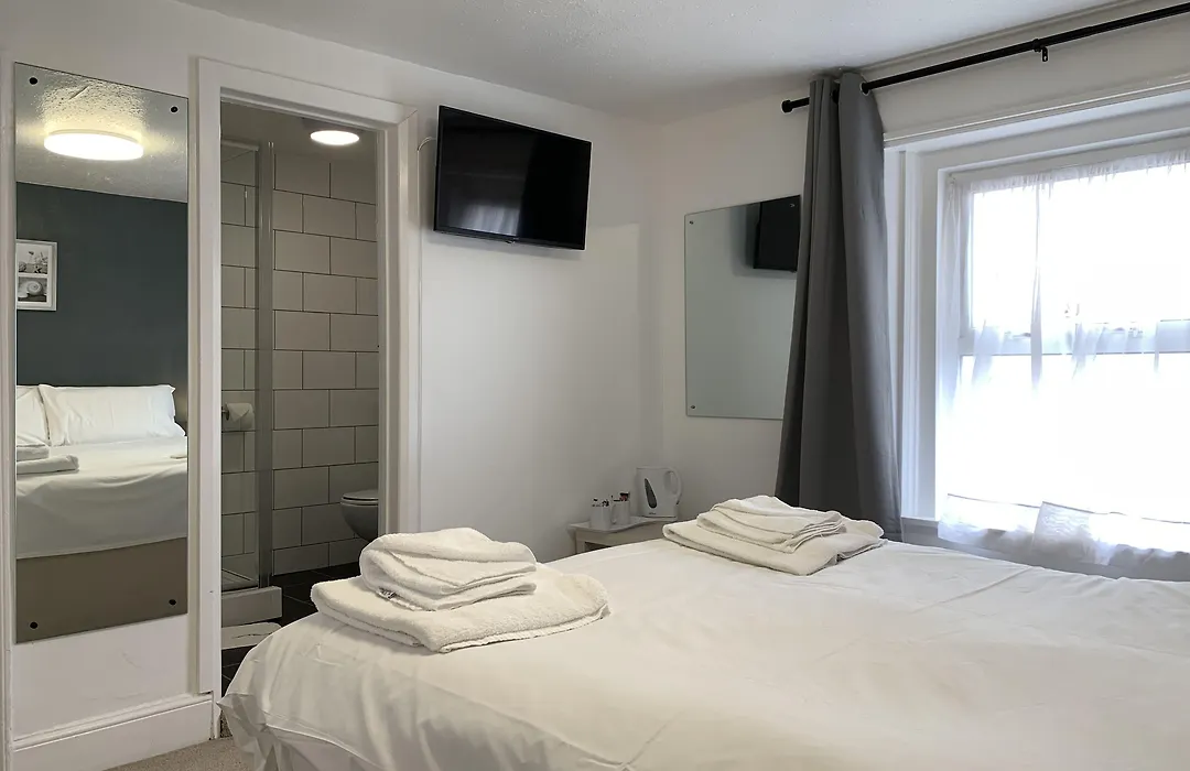 The Royal Clarence Hotel (Adults Only)-1