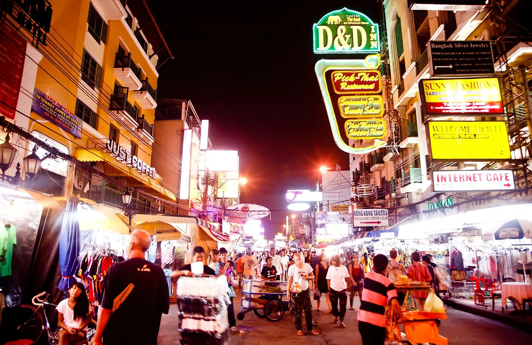 D&D Inn Khaosan-1