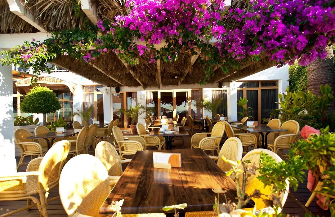 Hotel Ses Figueres-1