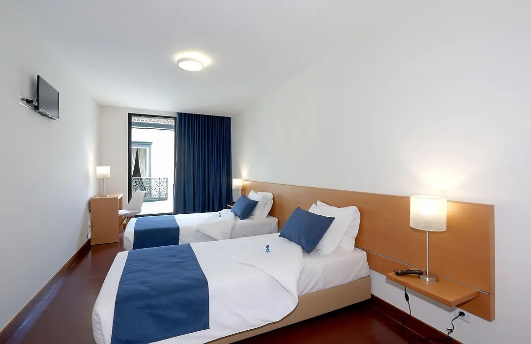 Room & Go By Lince-1