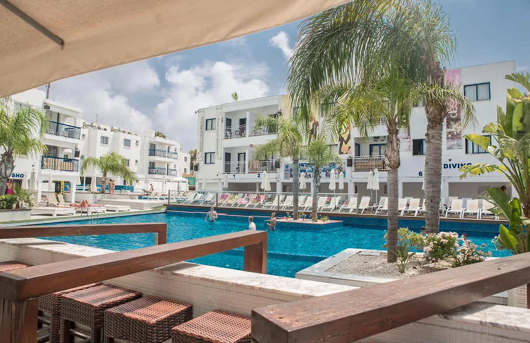 Tsokkos Holidays Hotel Apartments-1