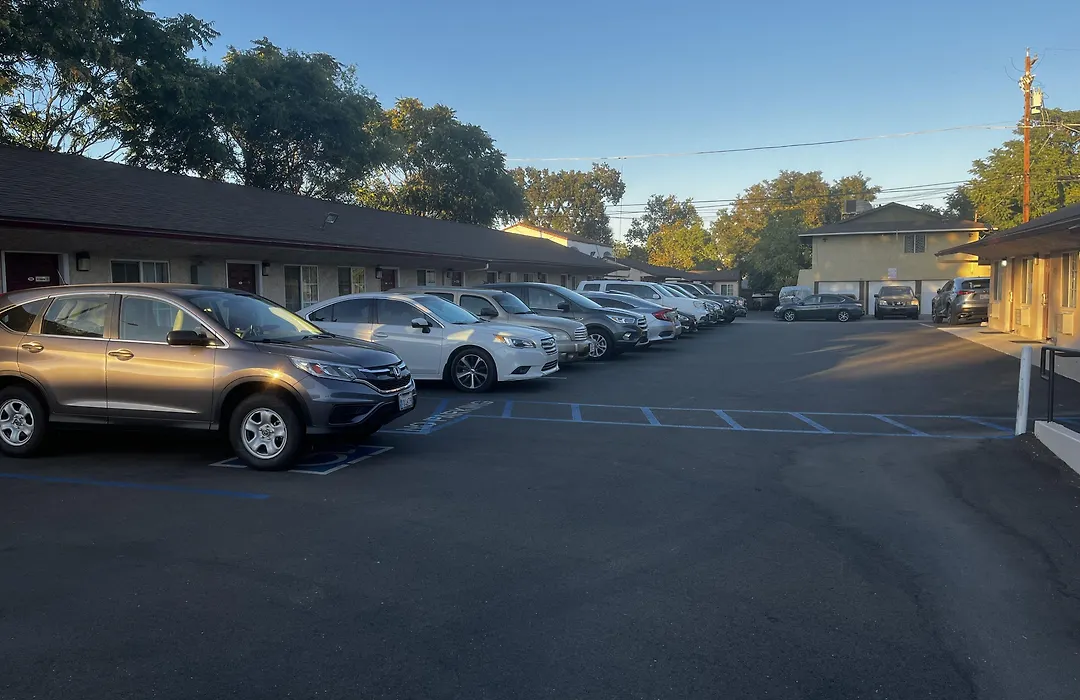Economy Inn Paso Robles-1