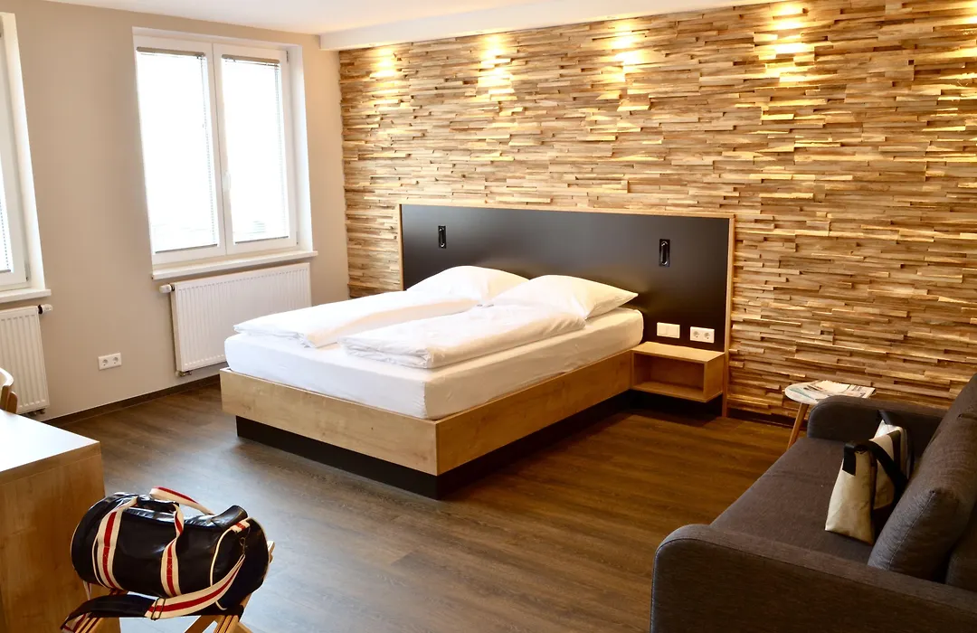 Hotel Five-1