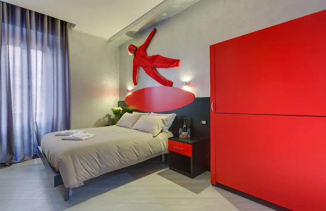 Excellence Suite-1