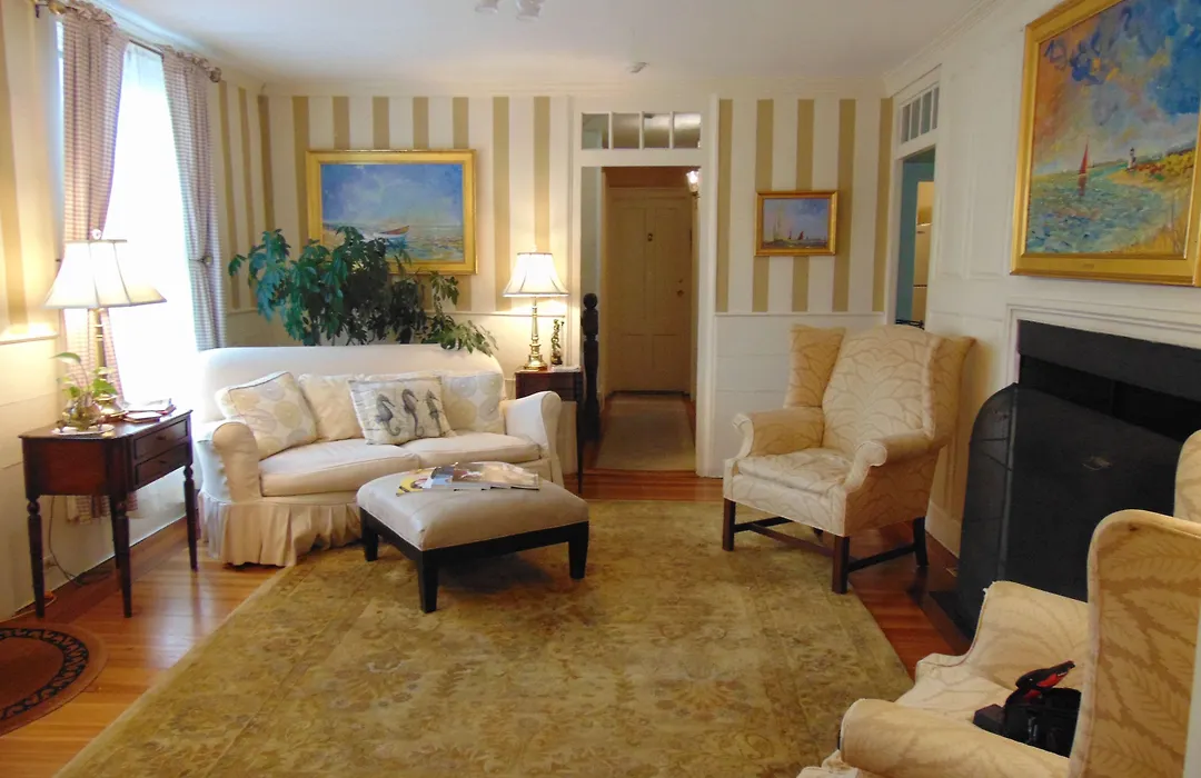 Cliff Lodge-1