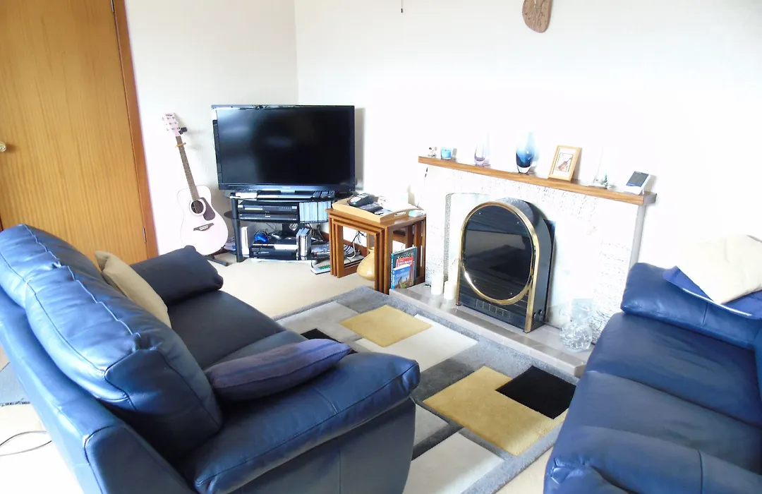 Jomarnic B&B-1