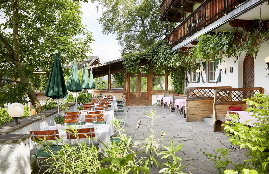 Landsitz Roemerhof - Hotel Apartments-1