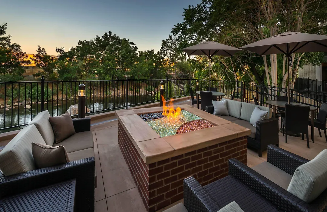 Courtyard By Marriott Reno Downtown/Riverfront-1