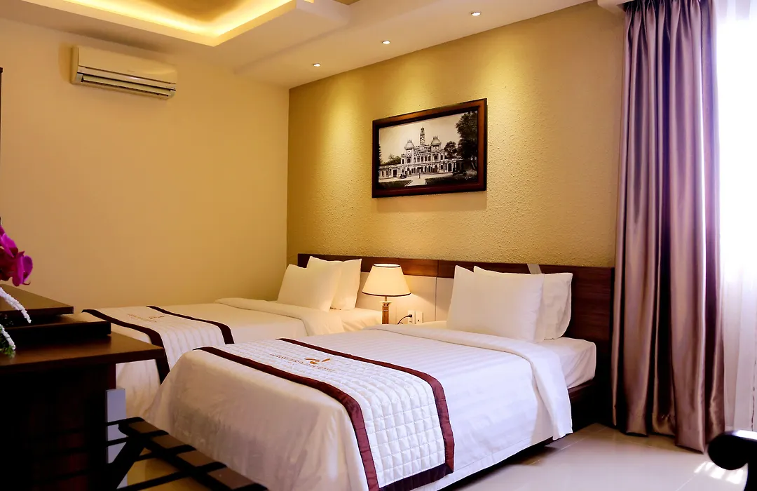 Ambassador Saigon Hotel-1