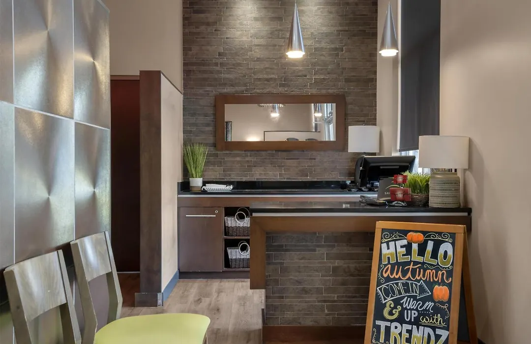 Best Western Plus Dartmouth Hotel&Suites-1