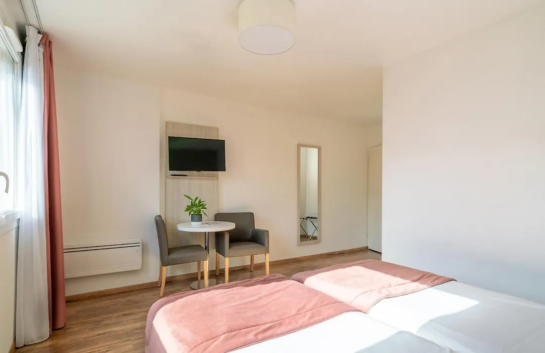 Sejours & Affaires Caen Le Clos Beaumois-1