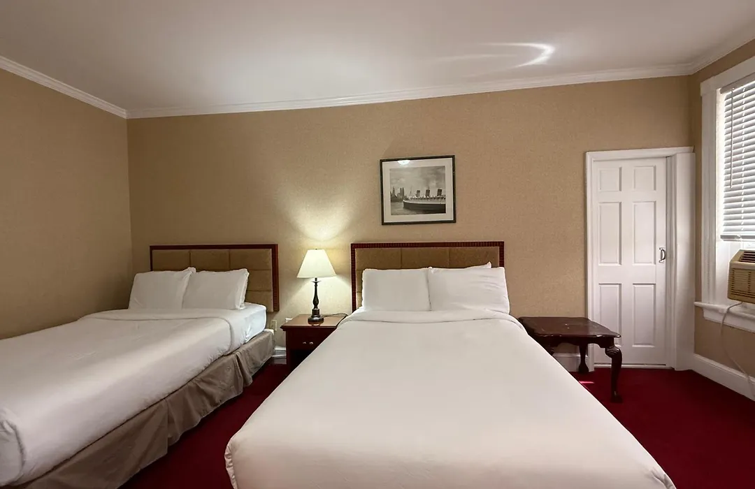 The Baron Hotel-1