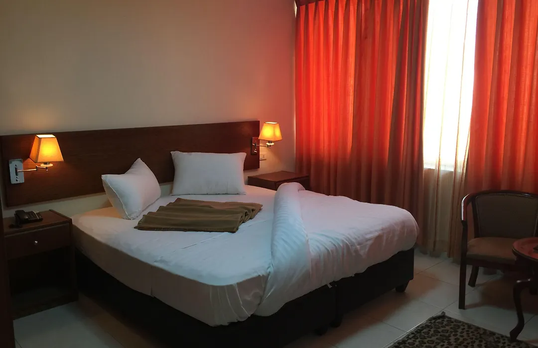 Zaina Plaza Hotel-1