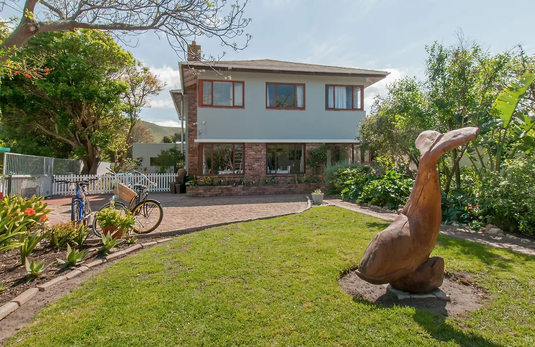 6 Stemmet Lodge-1