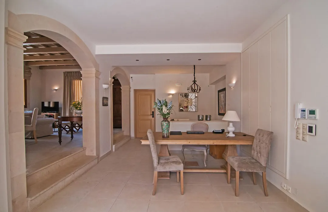 Z Boutique Hotel-1