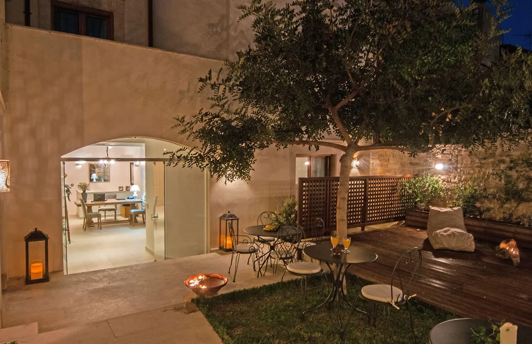 Z Boutique Hotel-1
