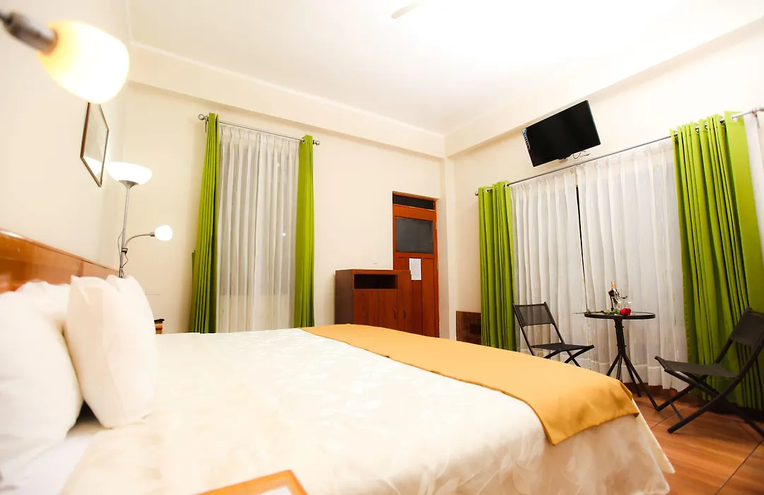 Hotel El Turista-1
