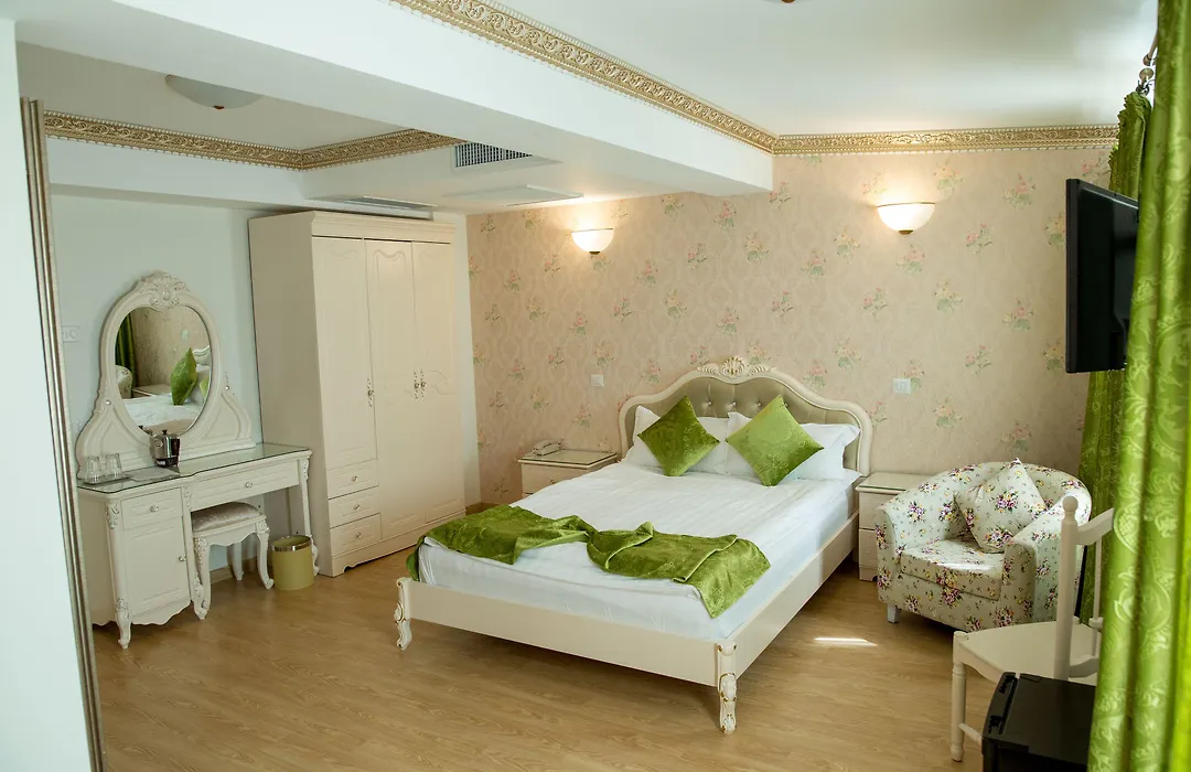 Hotel Helin Central-1