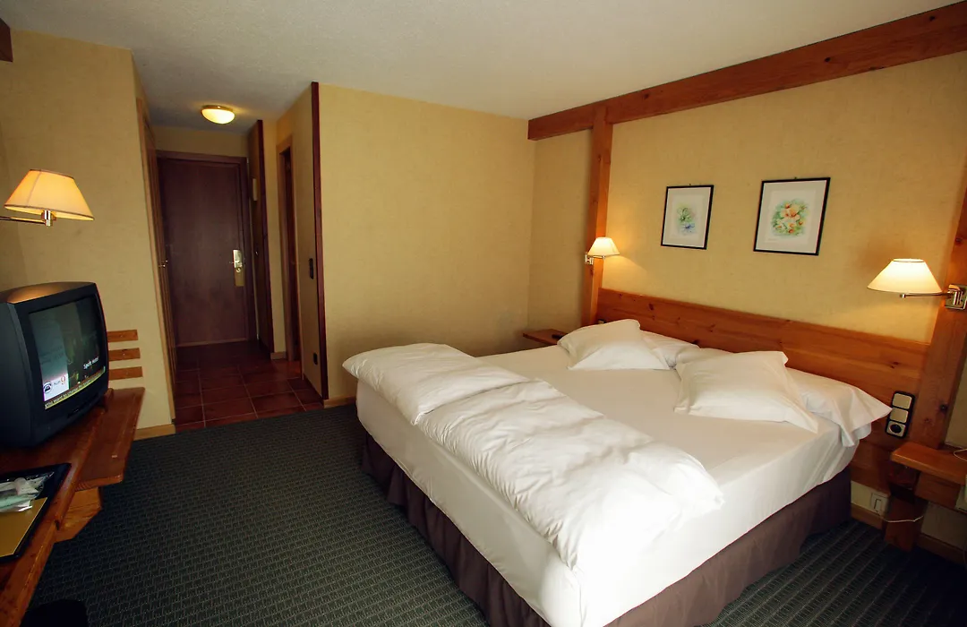 Sport Hotel-1