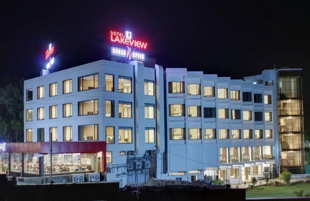 Hotel Lake View-1