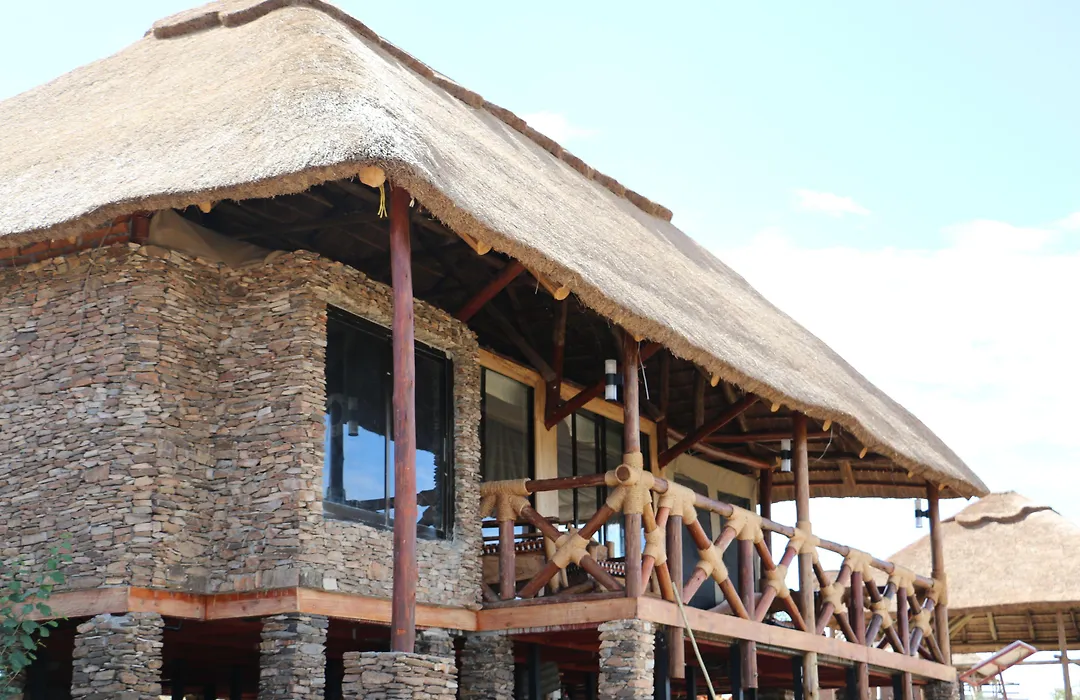 Serengeti Safari Lodge-1