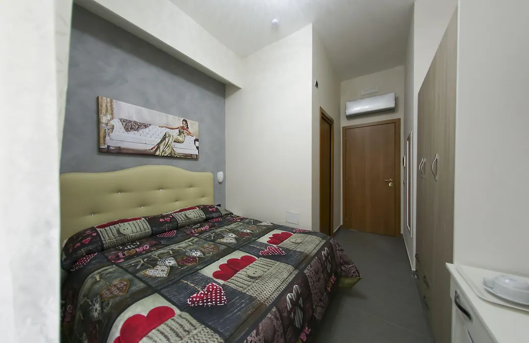 Donn'Anna Suite-1