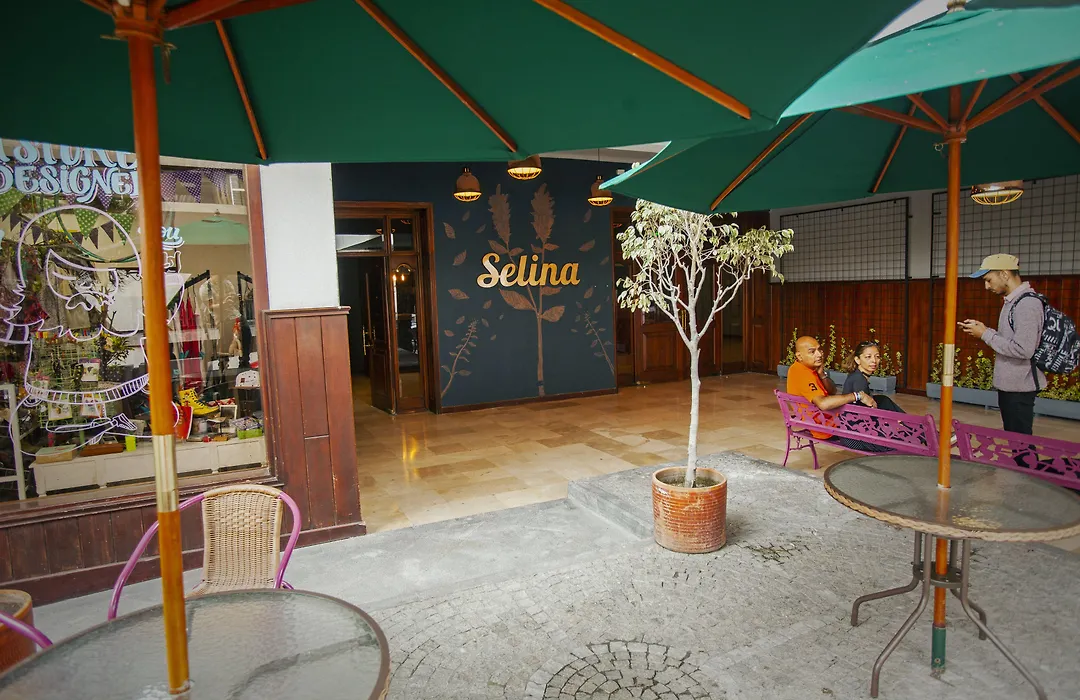 Hotel Sebastian-1