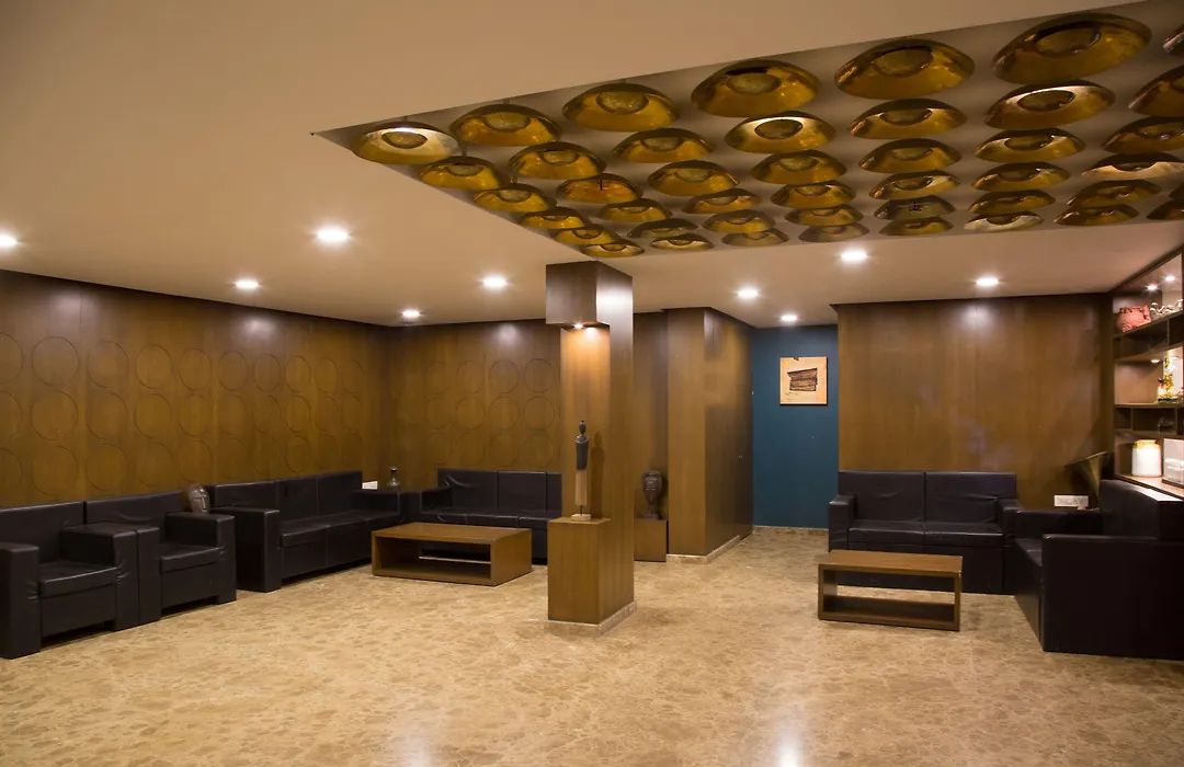 Hotel Mount Regency-1