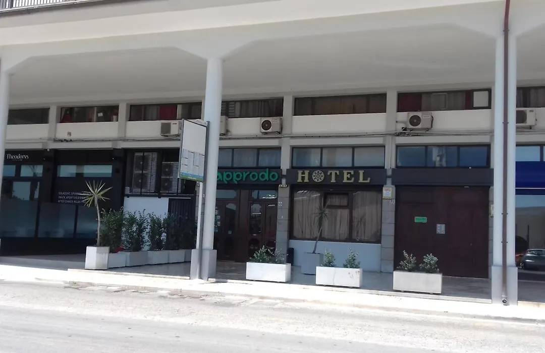 Hotel L'Approdo-1