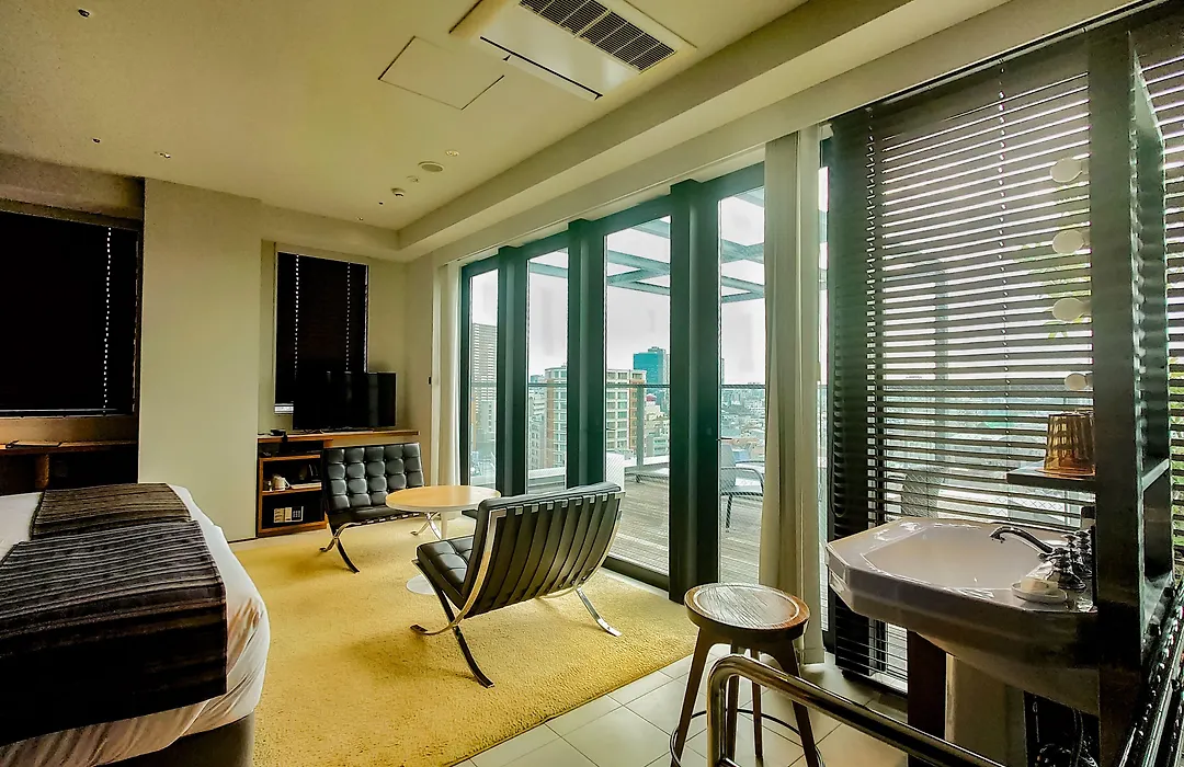 Ebisuholic Hotel-1