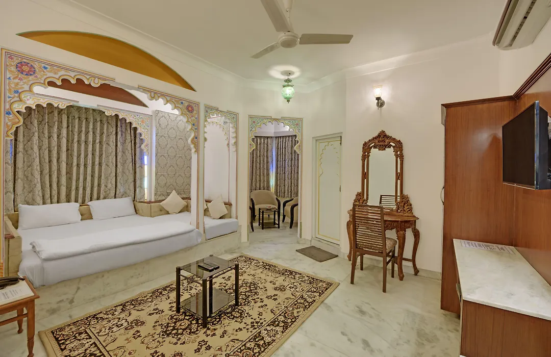 Hotel Raj Palace Udaipur-1