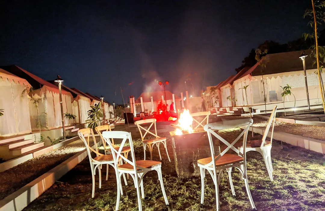 Hotel Chirag-1