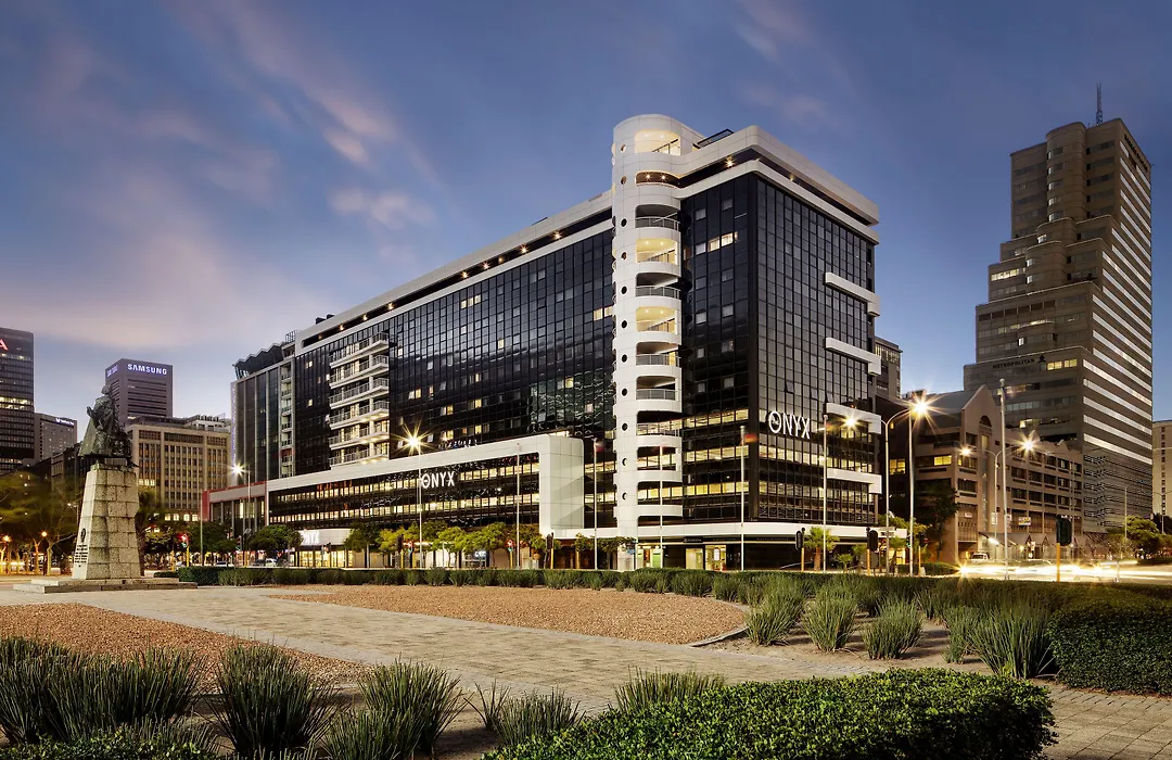 The Onyx Apartment Hotel By Newmark-1