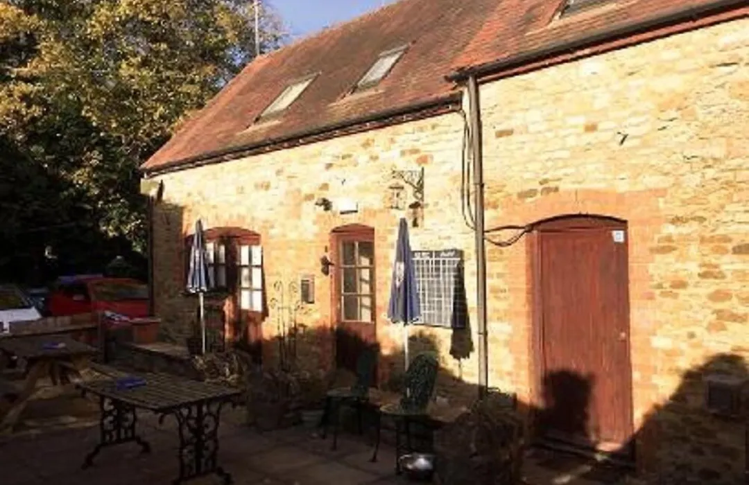 The Lampet Arms-1