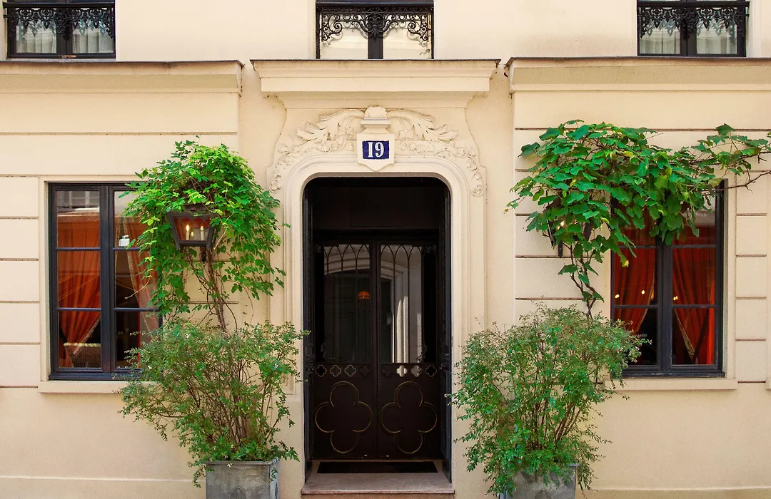 Hôtel Bourg Tibourg-1