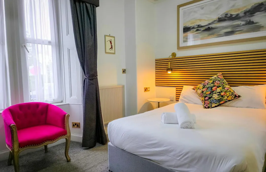 Lovat Hotel-1