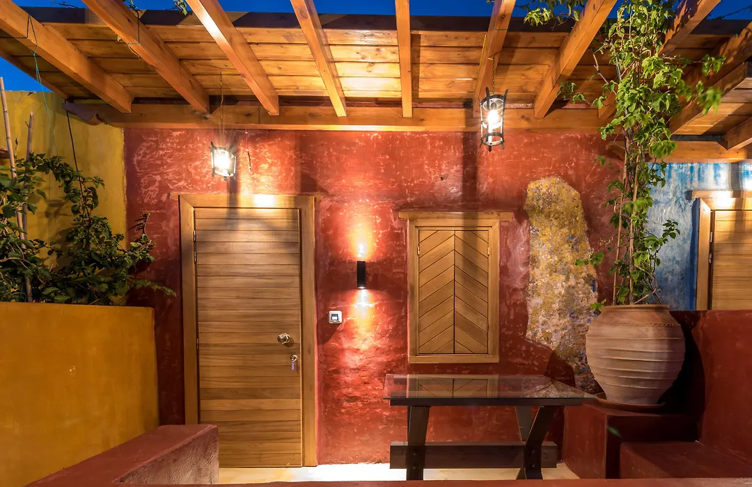 10Gr Boutique Hotel & Wine Bar (Adults Only)-1